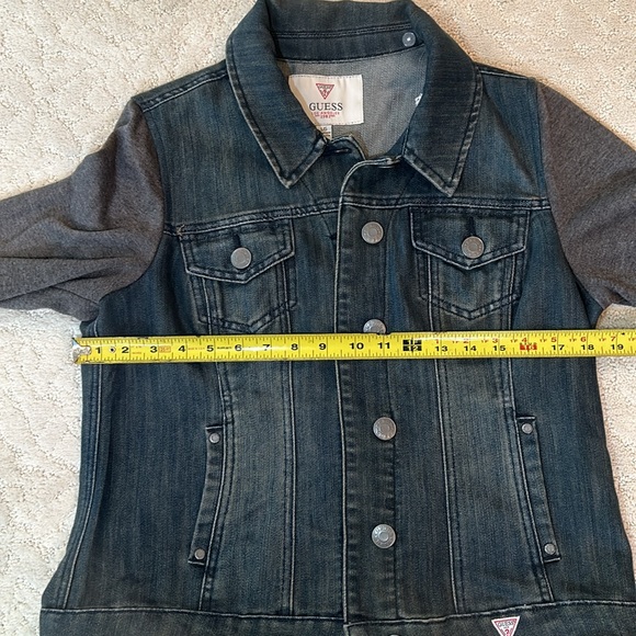 Woman’s GUESS Jean Jacket Size L - Denim Grey Striped Knit Sleeves - Picture 7 of 7